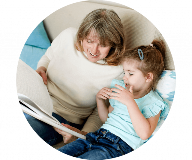 Podpora in spodbuda otroku na poti do branja z razumevanjem