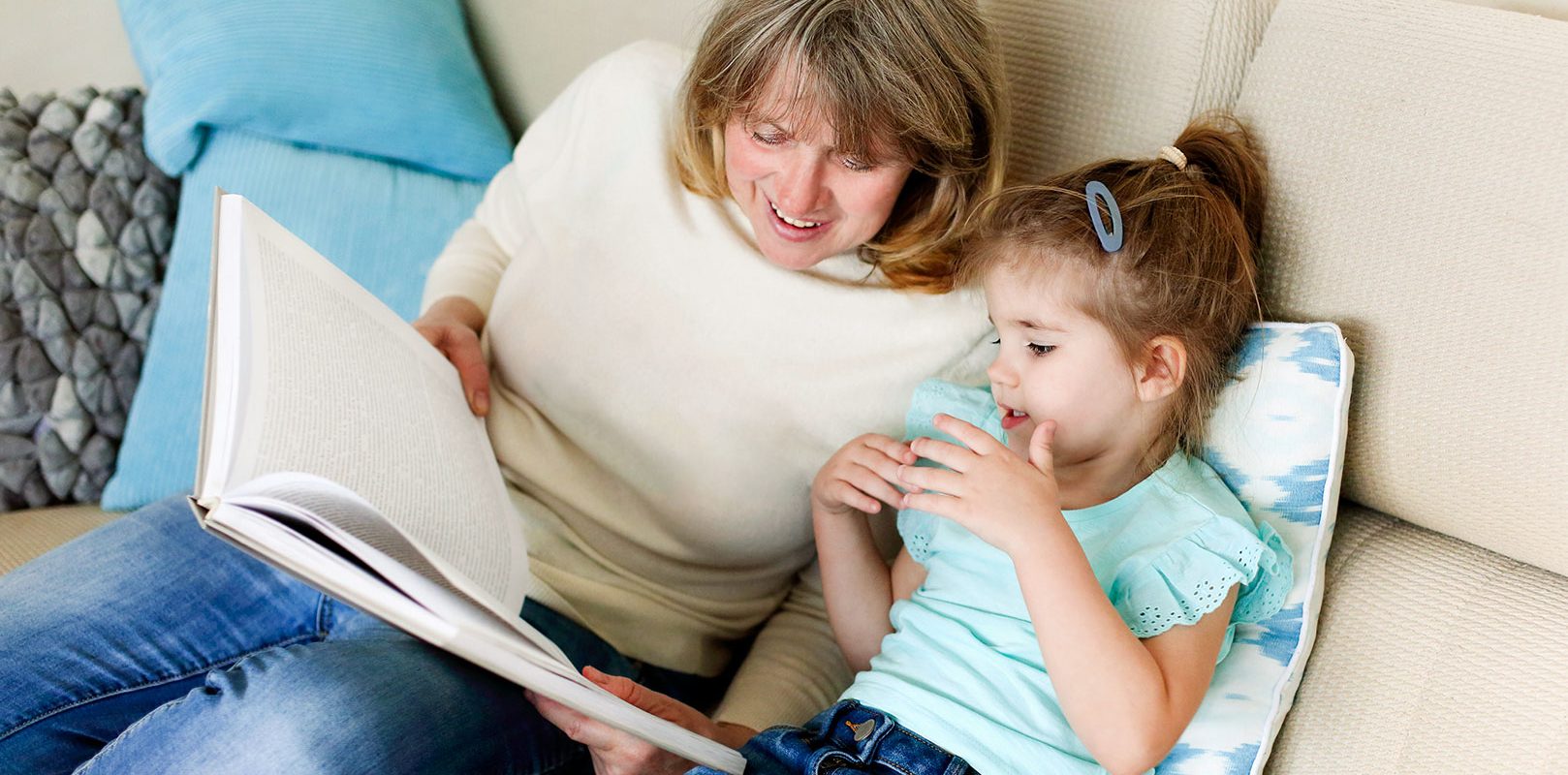 Podpora in spodbuda otroku na poti do branja z razumevanjem