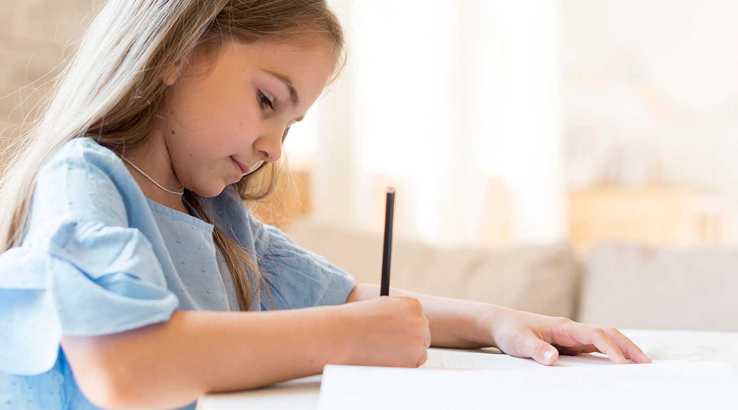 Zvezek je veliko več kot zbirka istov